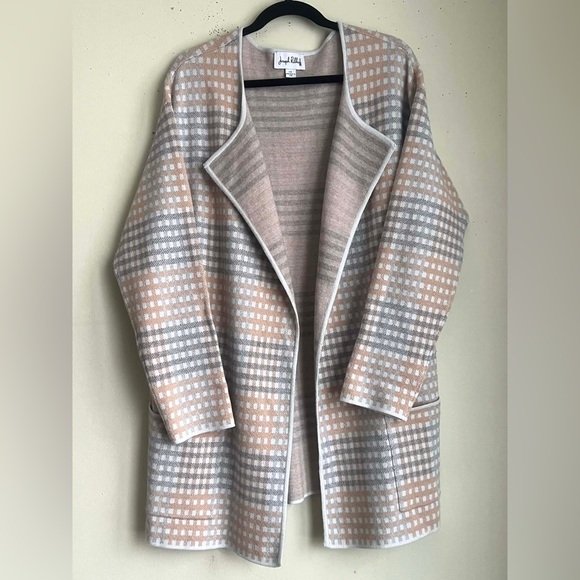 Joseph Ribkoff Pink and Gray Patterned Cardigan - Picture 4 of 5